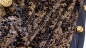 Preview: Noteboom 16130-080 schwarzer Samt mit Gold Glitzer schwarzer Samt mit Gold Lurex Dekostoff  Samtstoff  Samtkleid Gold Schwarz schwarz gold  Vorhänge Dekostoff  Weihnachten Fastnacht Fasching Karneval Vorhangstoff