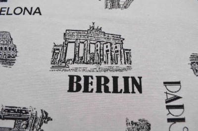 Berlin Gobeline Gobelin Gobelinstoff mit Städten Stadt Stoff mit Europa europäische Haupstätdten Berlin Roma Moskau London Gobelintasche Gobelinkissen Gobelin Gobeline Berlin