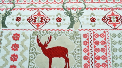 Lappi rot  Hirsch Hirschstoff im Landhaussti Hirsch rot Polsterstoff mit Hirschen Möbelbezugsstoff Hirsch Dekostoff Hirsche  Alpenstyle große Hirsche Landhausstil  Jacquard Stoff mit großen Hirschen Hirschstoff roter  Jacquard  beiger Jacquard