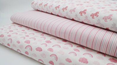 Mädchenstoffe fürs Kinderzimmer Regenbogen Einhorn Streifen rosa Streifenstoff in pastellrosa Baumwolle mit Streifen Pastell Streifen rosa Stoff fürs Kinderzimmer Babystoff  Stoff für Mädchen Novelle