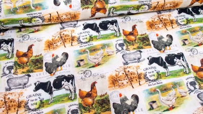 1125-STOF Campagnard  Bauernhof Bauernhoftiere Tiere auf dem Land Landtiere Kühe Hühner Enten Baumwollstoff mit Tieren Landlebenstoff