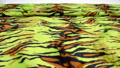 gründes  Fellimitat gründer Tiger Tigerkunstfell Kunstfell Tigerstreifen Fellstoff mit Tigermuster gelb orange pink rot grün blau