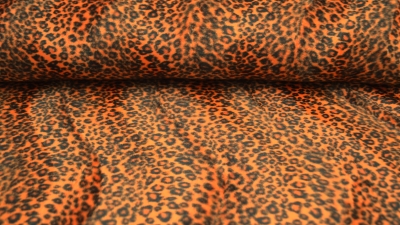 oranges Leopardenfell Kunstfell in Orange  Fellimitat Leopard orange  Fellimitat - Leopardenfell orange  Fellstoff mit  orangem Leopadenmuster LEO