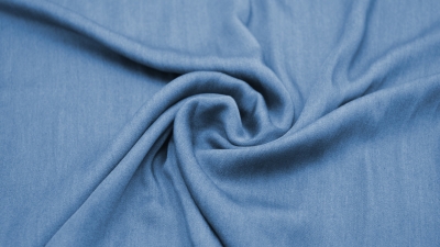 Viskose Viscose Chambray Mittelblau hellblauer Chambray Medium  Blue Chambray Washed Blue - weich-fließender Viskose in schimmernder Denim Optik