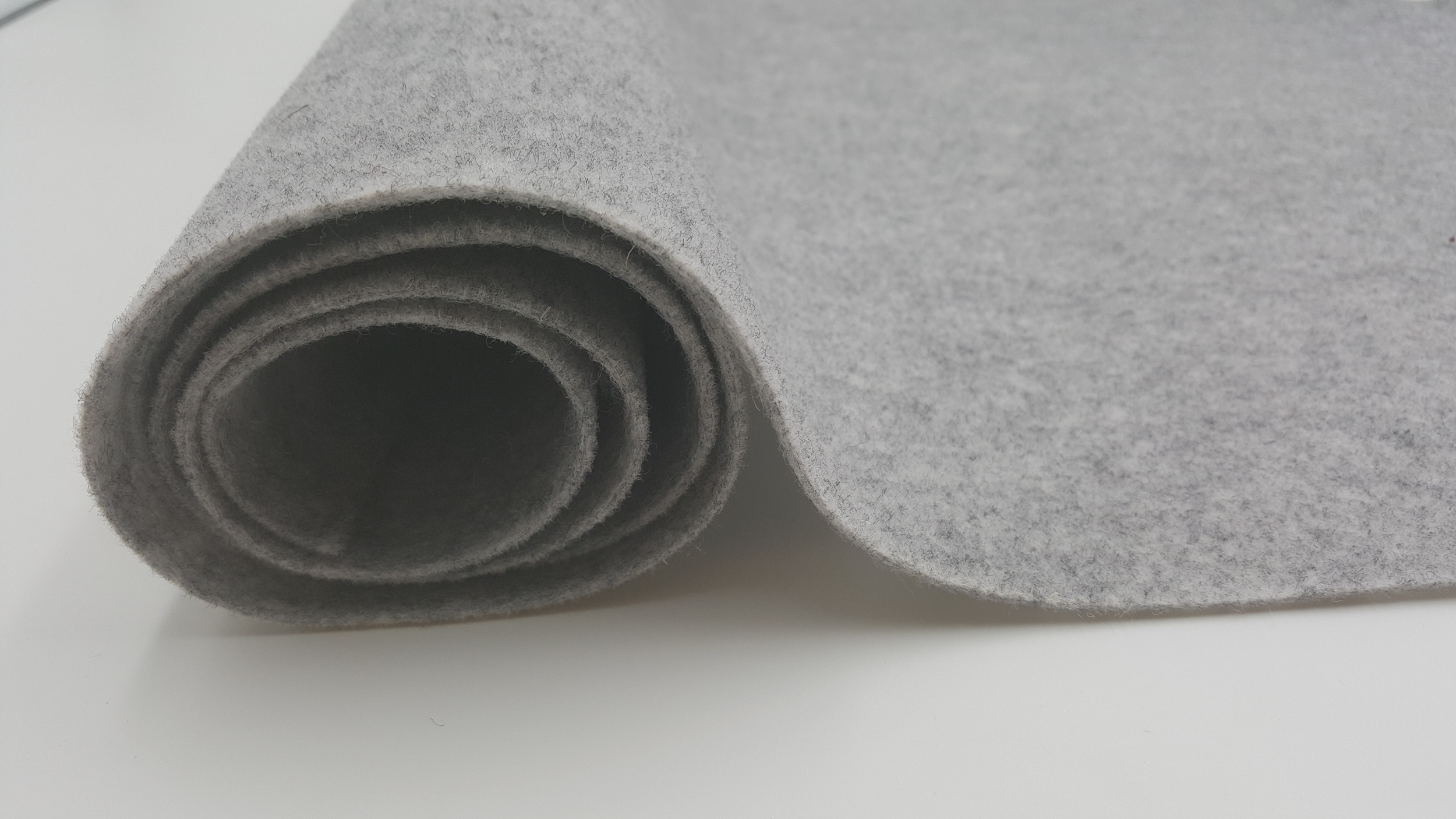 Deco-Line - Filz hellgrau meliert 1,5 mm grauer Wollfilz - Rolls