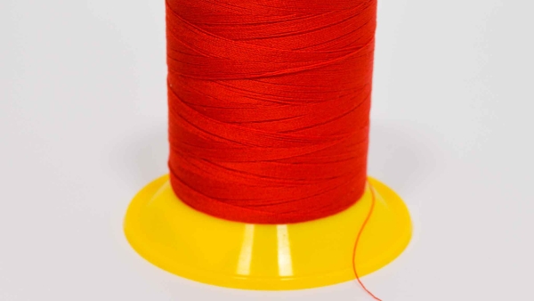 elastischer Faden rot col 603 Elastic Poly Elastic 1500 m Garn rot Zwirn faden rot Poly elastisches Garn rotes Nähgarn Poly Elastic rot Reutex Nähgarn elastisches Garn Nähgarn rot Spule Cone Nähseide rot Nähgarn Garn Nähseide