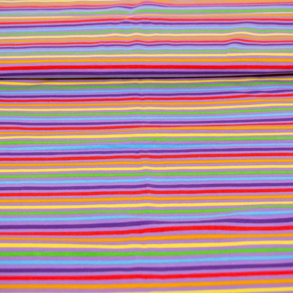 Streifen Stripes stripes Streifenjersey Ringeljersey gestreift lila regenbogen Regenbogen Streifen Kinderjersey Jerseyn Kinderjersey mit Streifen lila Jersey für Babys Jerseystoff Baumwolljersey gestreift Streifen lila Regenbogen