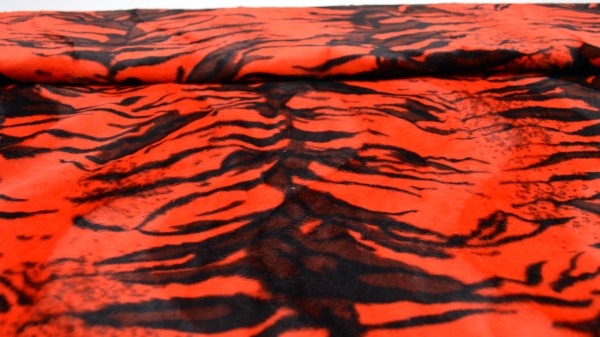 rotes  Fellimitat Tiger Tigerkunstfell Kunstfell Tigerstreifen Fellstoff mit Tigermuster gelb orange pink rot grün blau