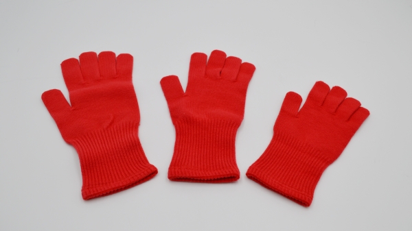 Handschuhe, Strickhandschuhe, weiß, schwarz, beige, grün, rot, elastisch, Winterhandschuhe, dehnbar, Fastnet-Handschuhe, Handschuhe für Fasching und Karneval